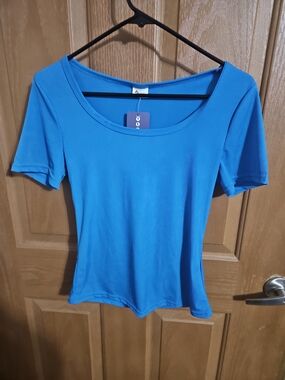 Women’s Misifi  Scoop Neck Short Sleeve Top - Blue